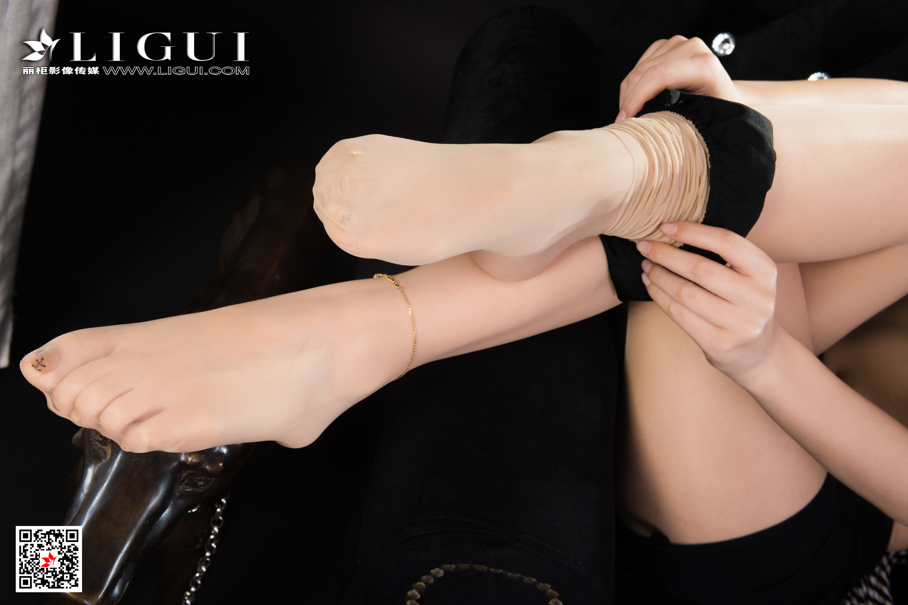 Ligui丽柜  2021.03.03 《香丝霸王花》雪糕